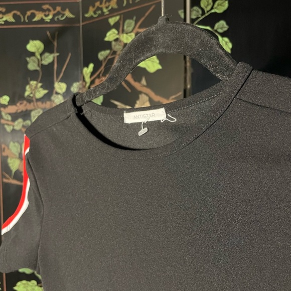 Various dresses - Picture 3 of 4